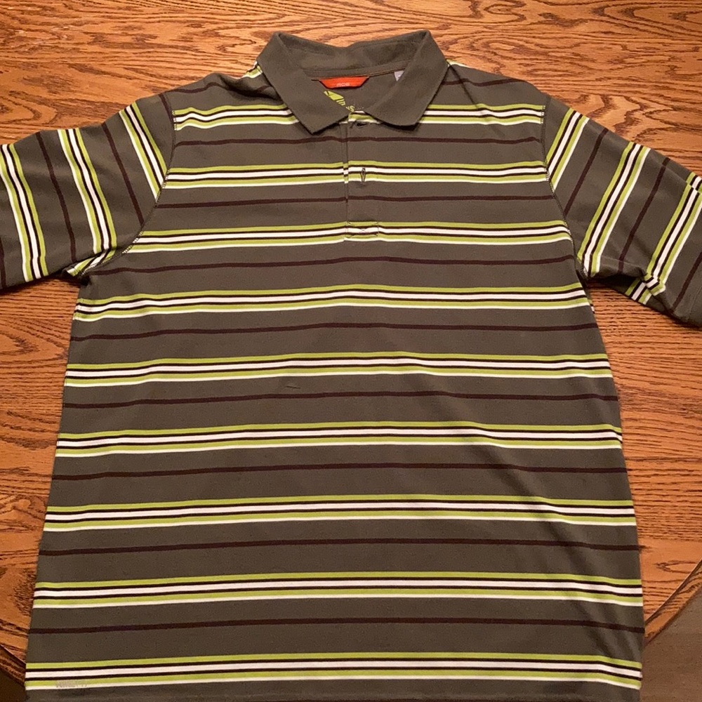 EUC Nike shirt. Mens. Size XL